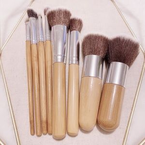 8 pcs Professional Kabuki Wooden Handle Makeup Brush Set